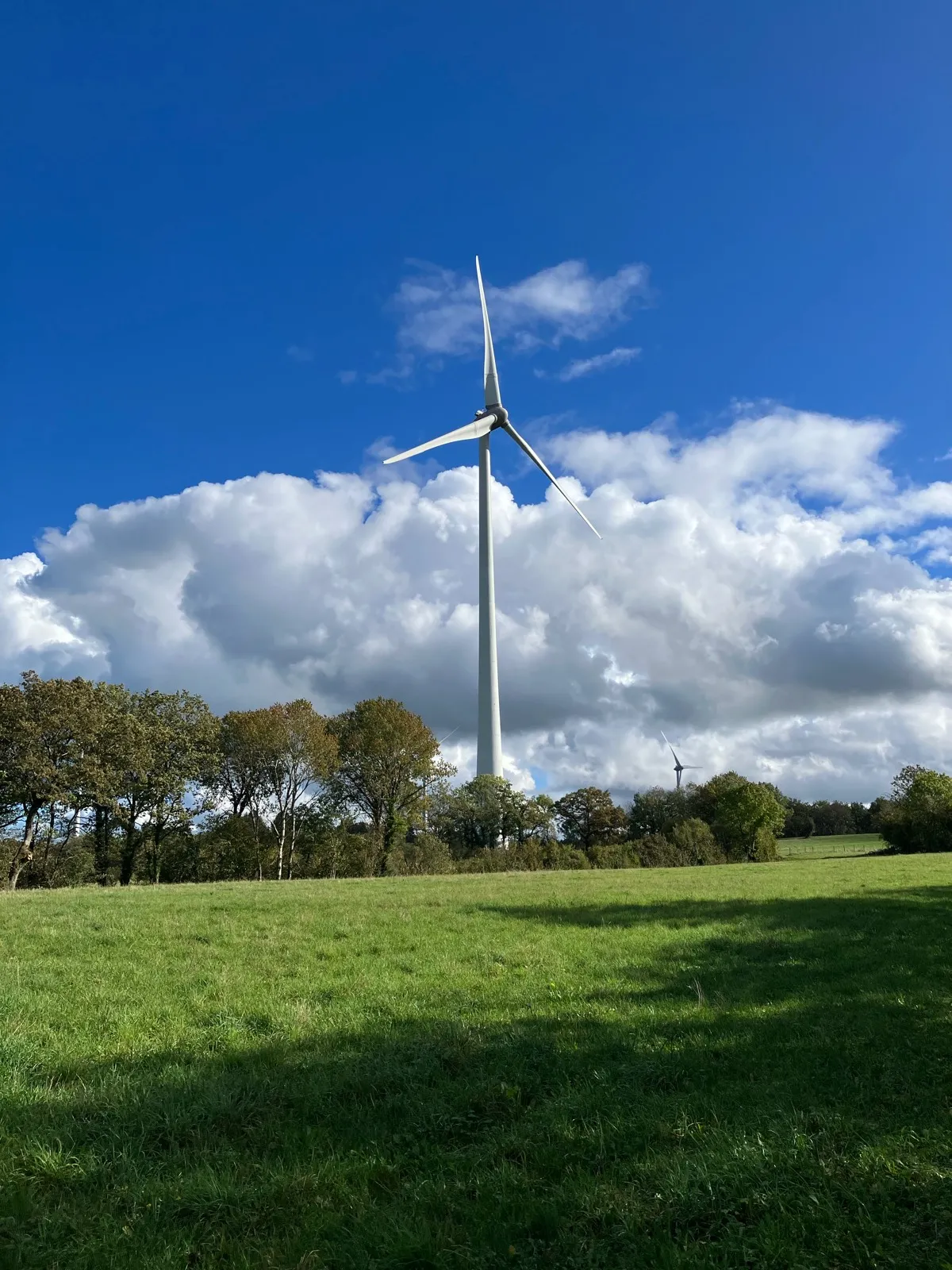 Randonnée Les Éoliennes de Chamole depuis Pupillin · Pupillin