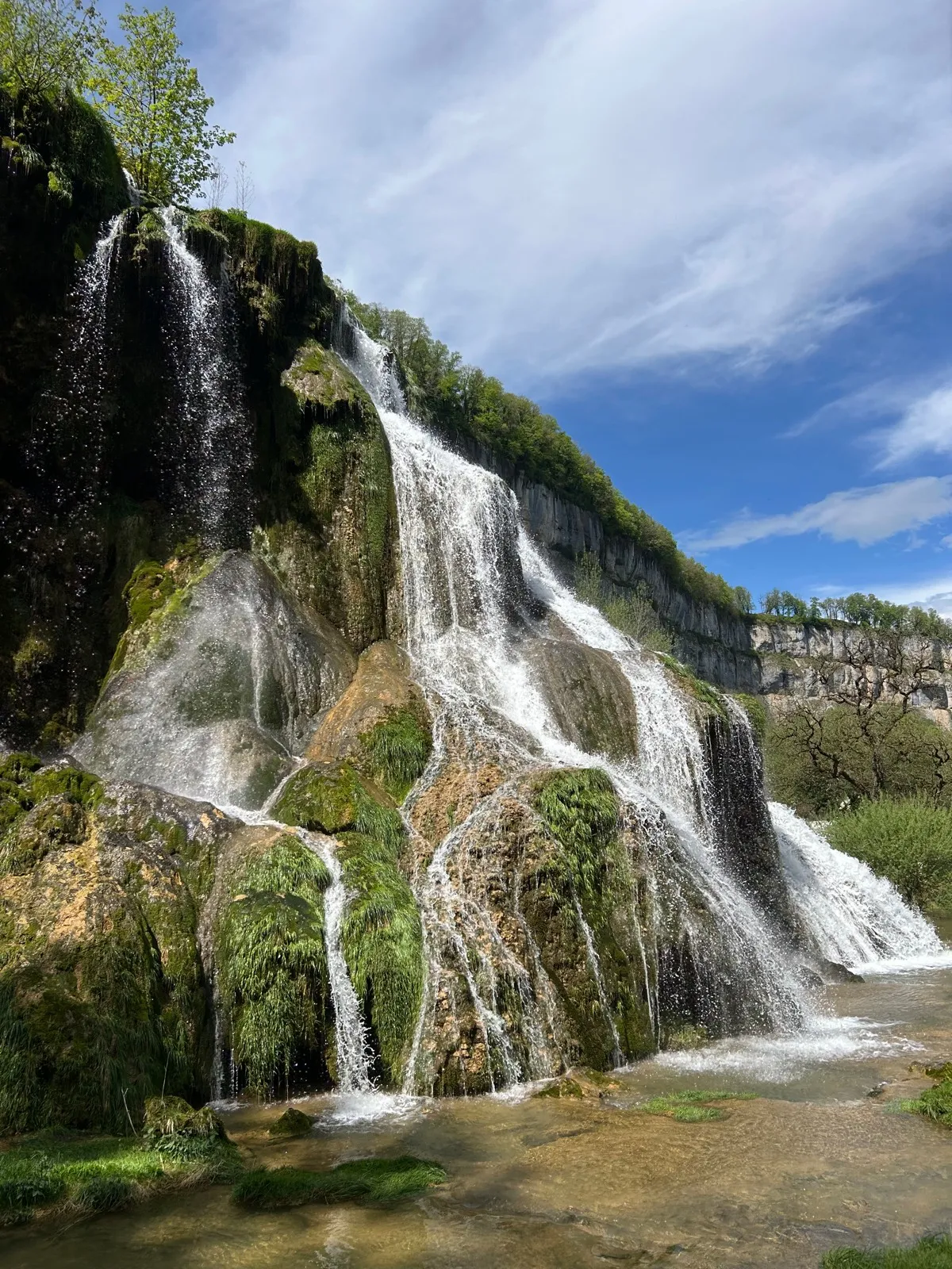 Randonnée Cascade et Belvédères de Baume-les-Messieurs · Baume-les-Messieurs