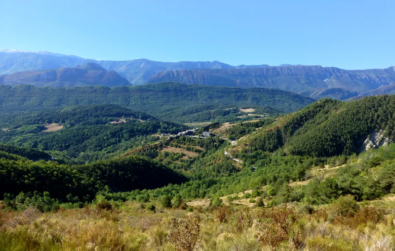 Randonnée Chapelle St-Saturnin, les balcons de La Rochette · La Rochette