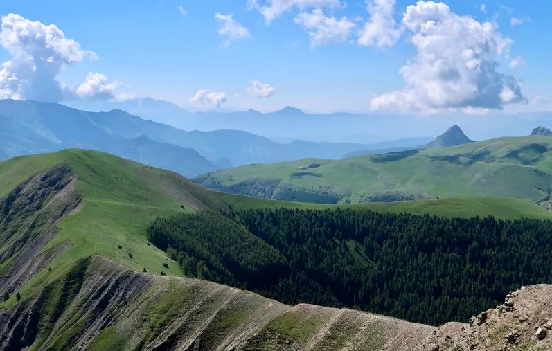 Randonnée Sommet de l'Oratoire (2 072 m) · Bayons