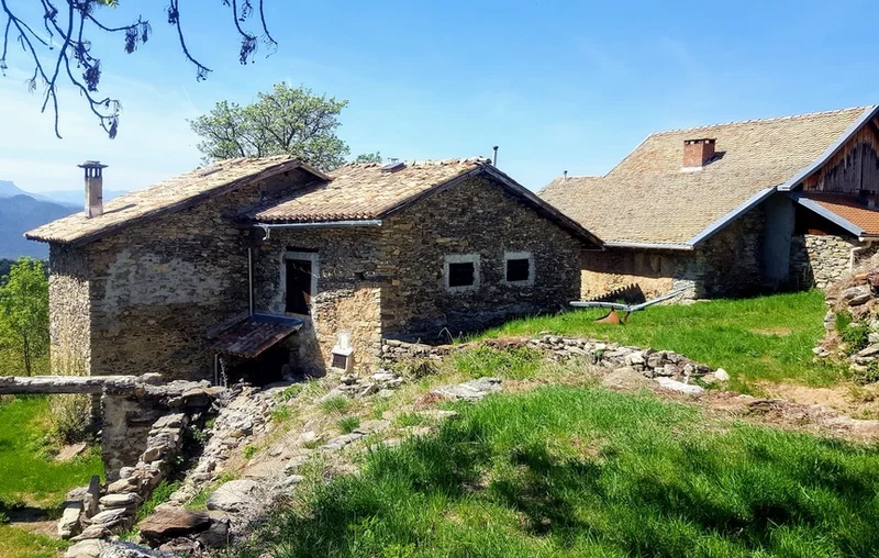 Randonnée Vieux hameaux du Blayeul · La Javie