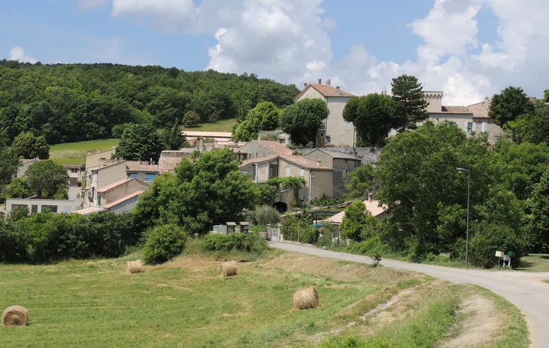 Randonnée Vallon de l'eau salée · Fontienne