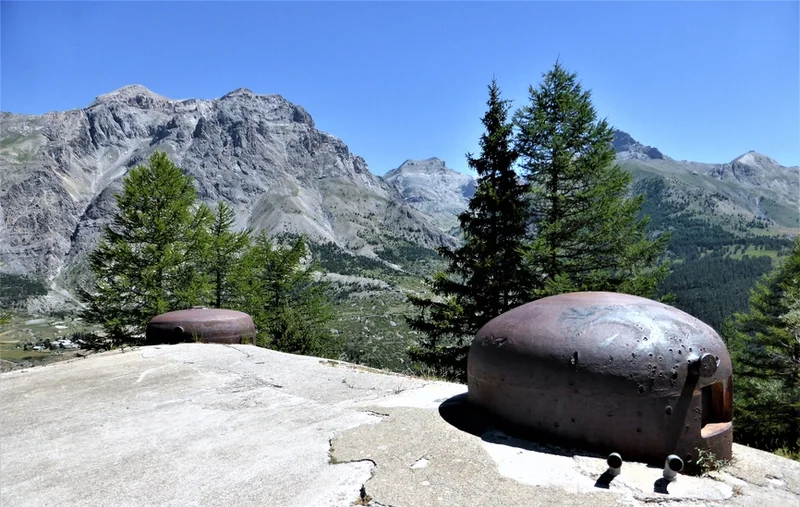 Randonnée Forts de Roche-La-Croix · Val-d'Oronaye