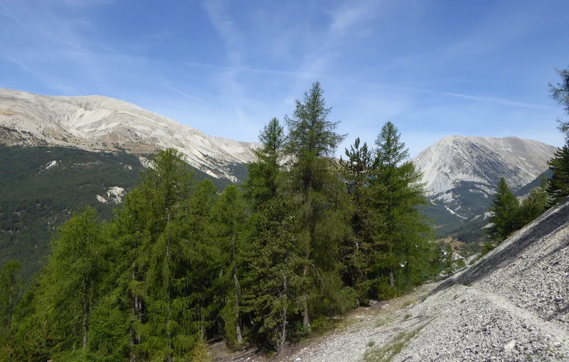 Randonnée Val d'Issole · Thorame-Basse