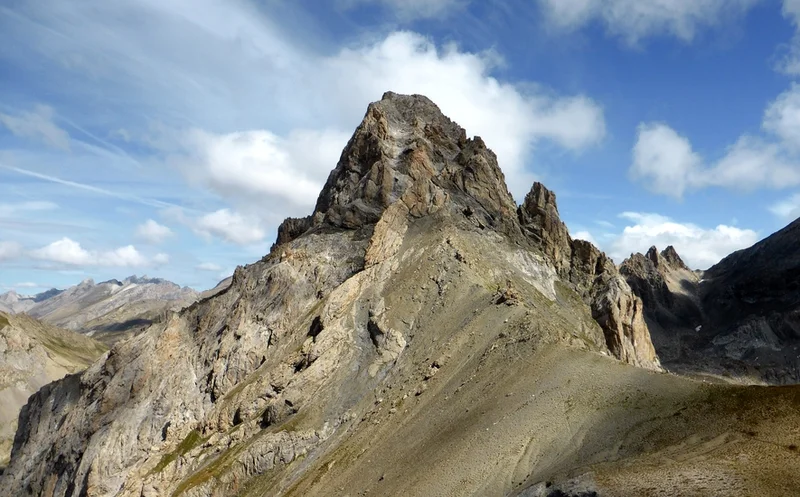 Randonnée Tête de Viraysse (2 772 m) · Val-d'Oronaye