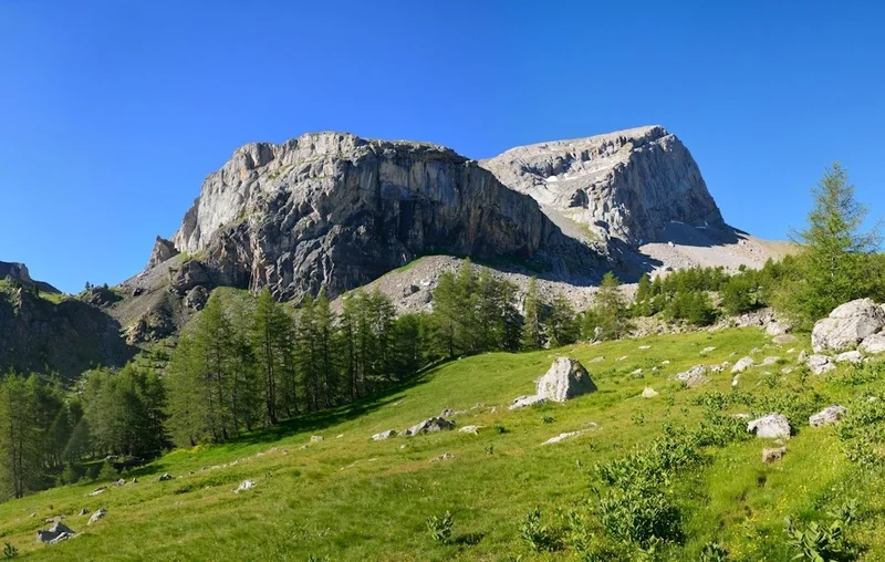 Randonnée Col des Thuiles (2 376 m) · Les Thuiles