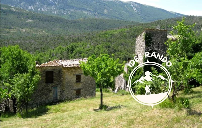 Randonnée Hameau des Colettes · Soleilhas
