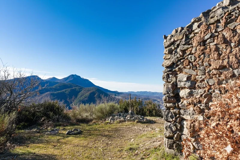 Randonnée Trois chapelles · Digne-les-Bains
