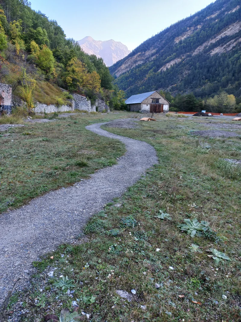 Randonnée Circuit découverte Pellegrin · La Condamine-Châtelard