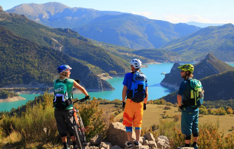 VTT Tour du lac de Castillon (parcours VTT n°7) · Saint-André-les-Alpes