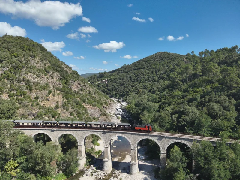 Vélo de route Les Vallées du Gardon · Alès