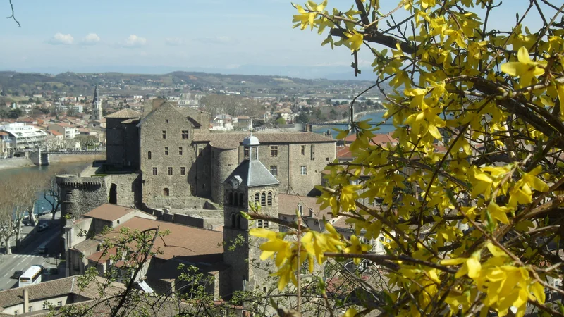 Vélo de route Balcons du Rhône et ses affluents (0) · Saint-Félicien