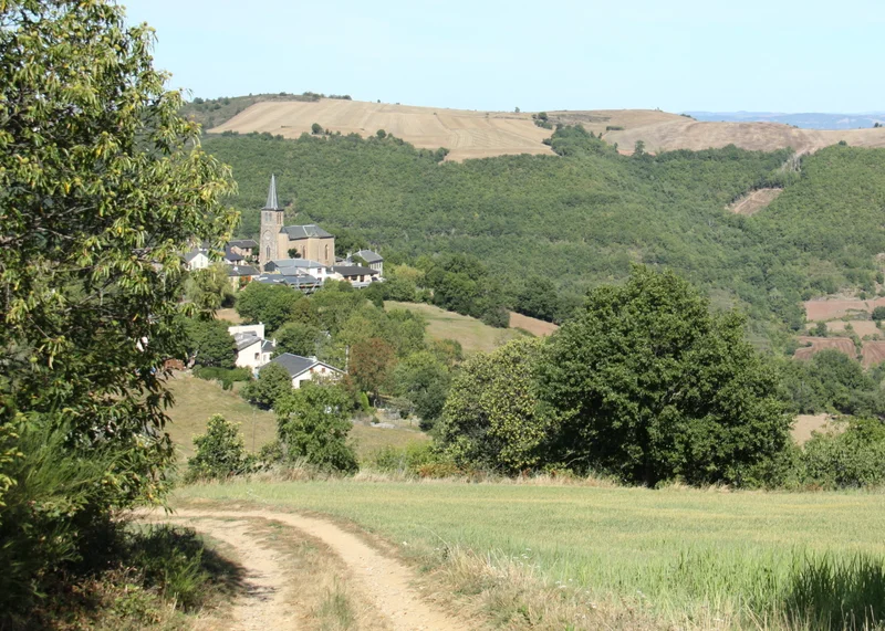 Randonnée Sentier des Ayrolles · Roquecezière