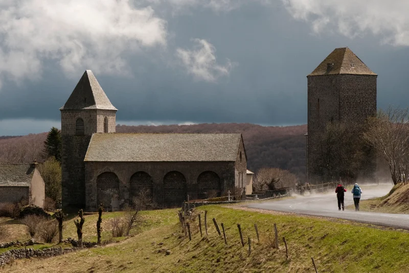 Randonnée Aubrac au Coeur - de Nasbinals au Village d'Aubrac · Nasbinals