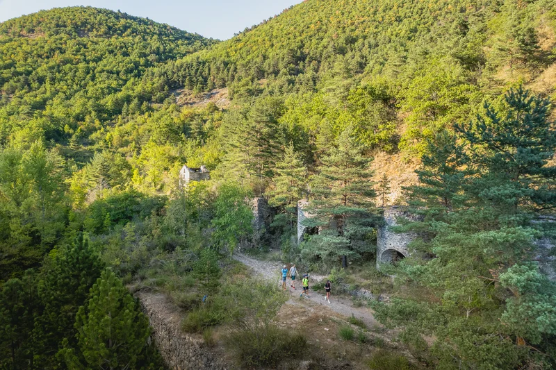 Randonnée De Causse en Cévennes · Nant