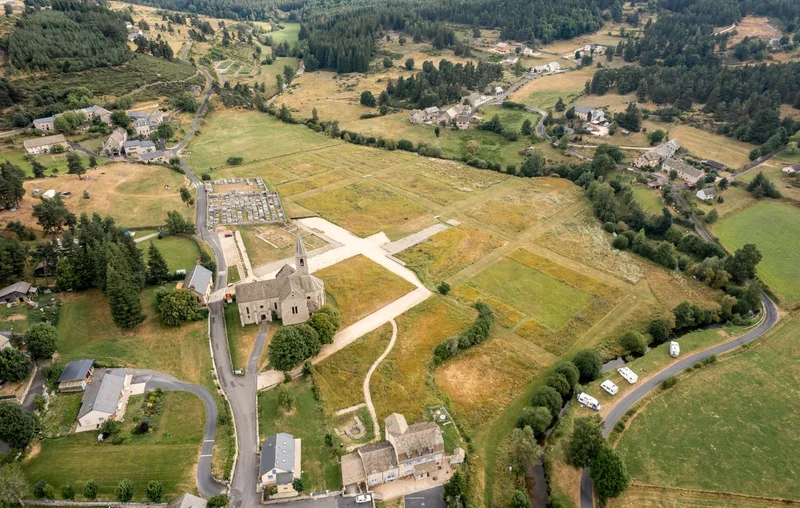 Randonnée Javols, capitale oubliée · Peyre en Aubrac