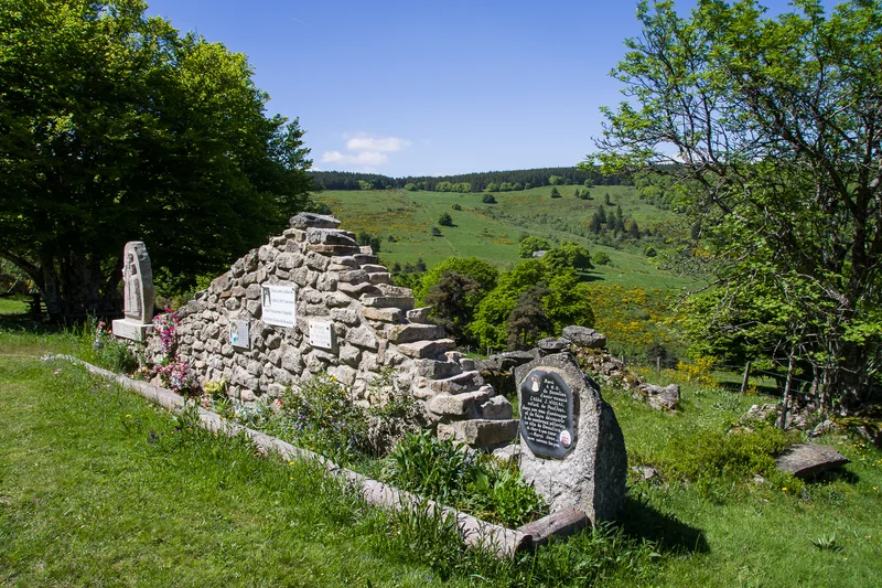 Randonnée Notre Dame de Beaulieu - PR n°19 · Paulhac-en-Margeride