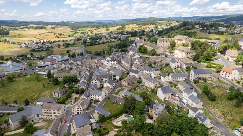 Randonnée Grazières et le pont des Cayres - Parcours n°28 · Saint-Alban-sur-Limagnole