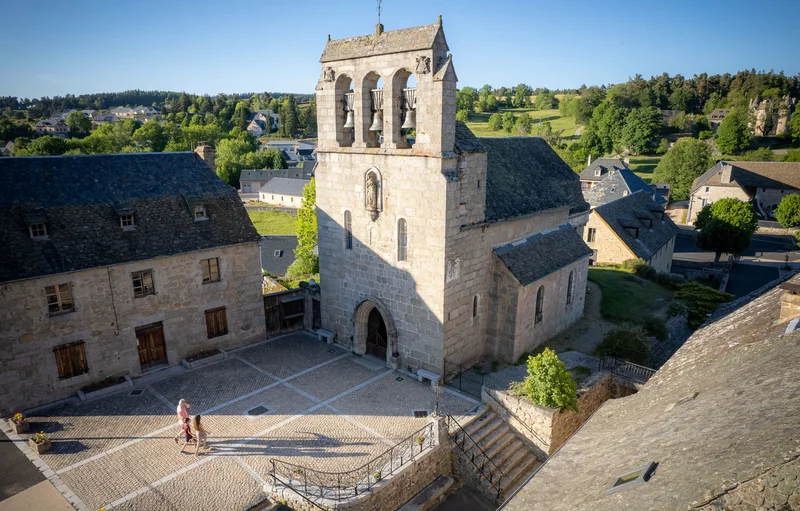 Randonnée Courbepeyre et la Bédaule · Fournels
