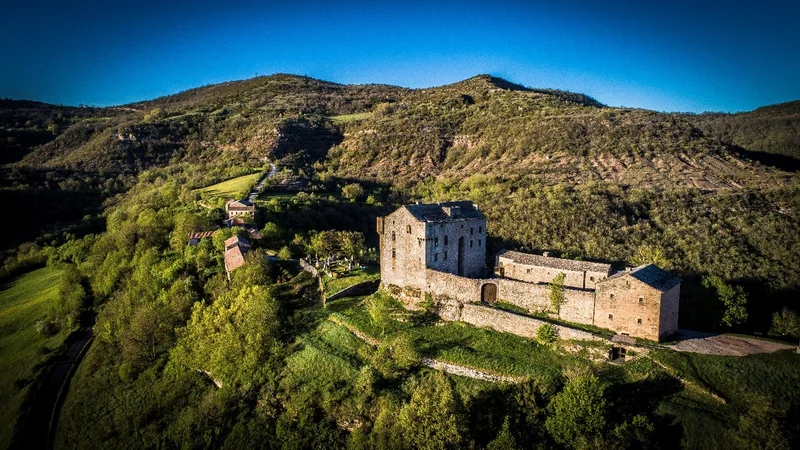 Randonnée Du Château de Montaigut à Saint-Jean d'Alcas · Gissac
