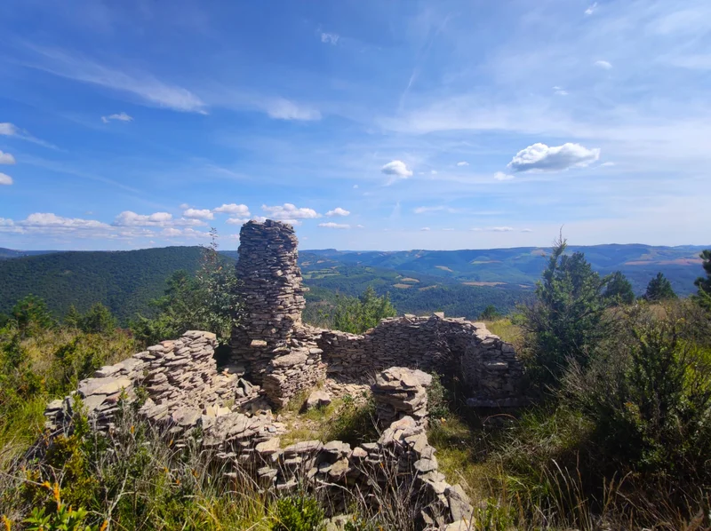 Randonnée Crêtes et buissières de Mascourbe · Saint-Félix-de-Sorgues