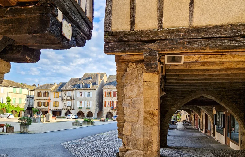 Randonnée Entre Sauveté et Bastide · Naucelle