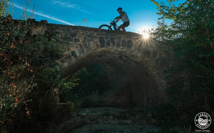 VTT VTT N°40 - Le pont romain · Saint-Jean-d'Alcas