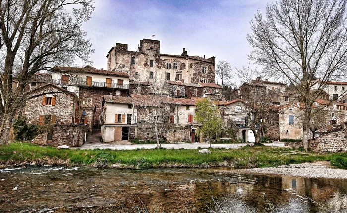 VTT VTT N°42 - Le château de Latour · Marnhagues-et-Latour