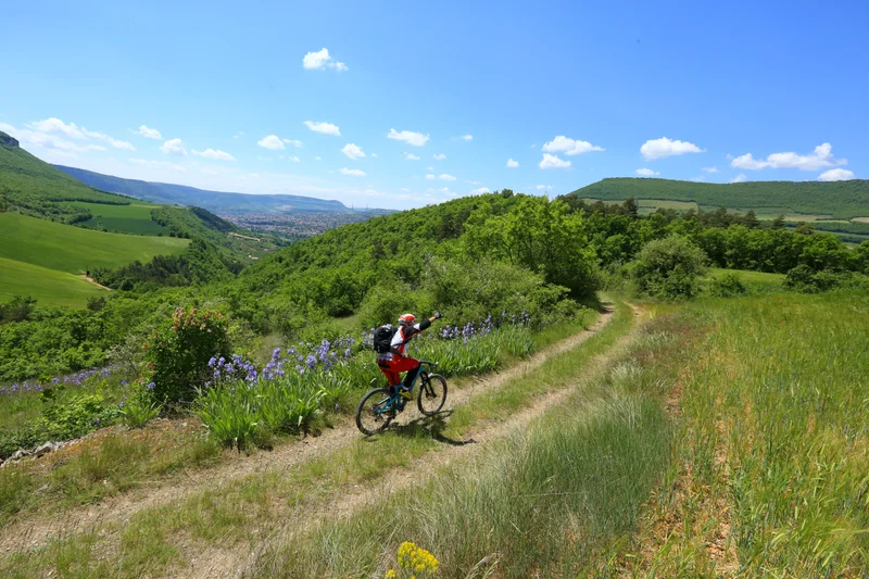 VTT VTT N°92 - Le Causse Rouge · Verrières