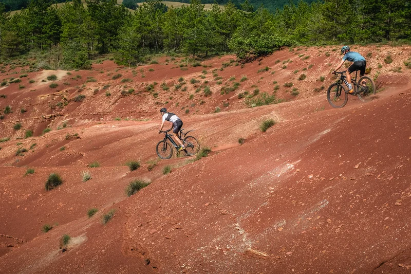 VTT VTT N°26 - Les terres rouges · Camarès