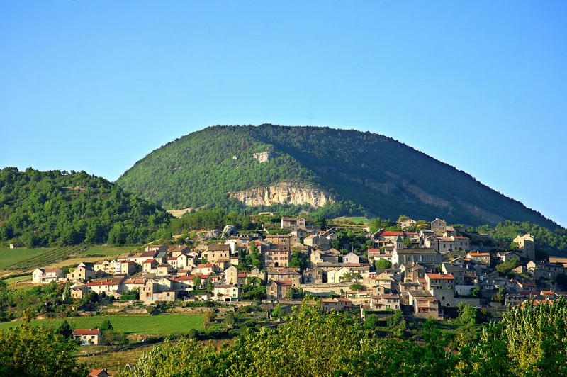 Vélo de route Gravel N°05 - Des Gorges du Tarn à la Pouncho d’Agast via le Causse Noir · Millau