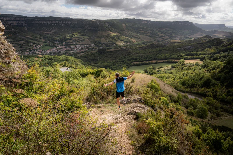 Trail Trail N°26 Roquefort - Combalou · Lauras