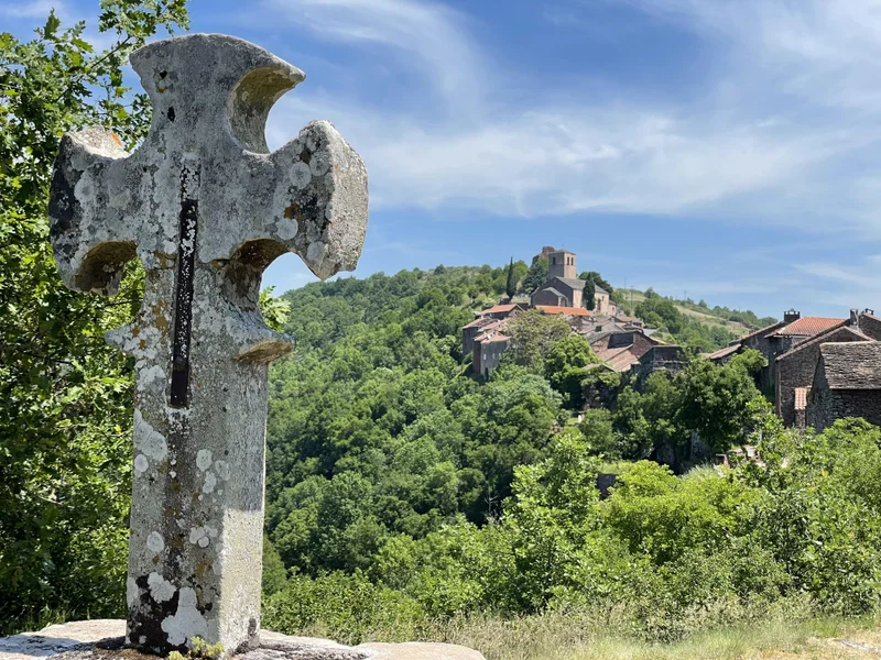 Trail Trail n°32 Combret - Notre Dame d'Orient · Combret