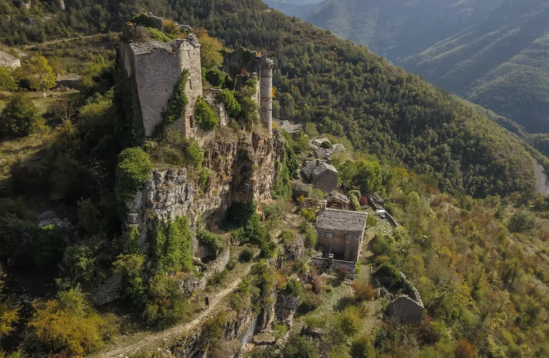 Trail Trail N°23 - L'itinérance · Millau