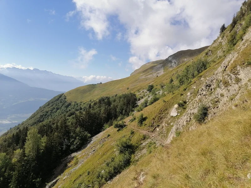 Randonnée Les chalets et la Croix d'Orisan · Verrens-Arvey