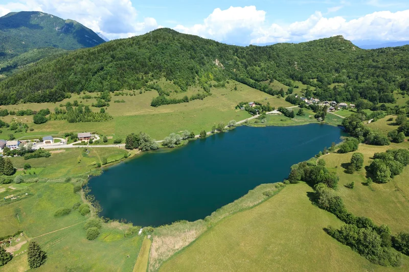 Randonnée GRP®Tour du Plateau de la Leysse-Étape2 · Les Déserts