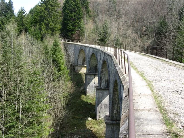 Randonnée GR® des Grands Lacs-Étape5 · Les Déserts