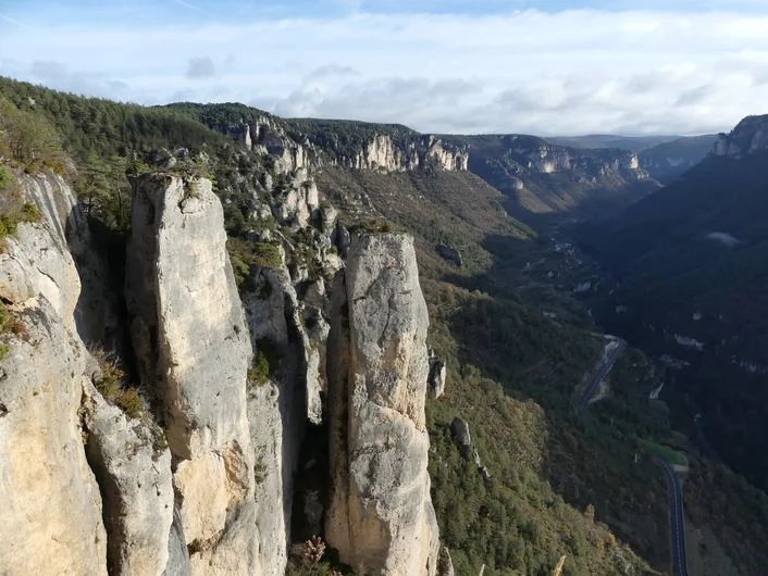 Randonnée GRP® Demi Tour du Méjean · Meyrueis