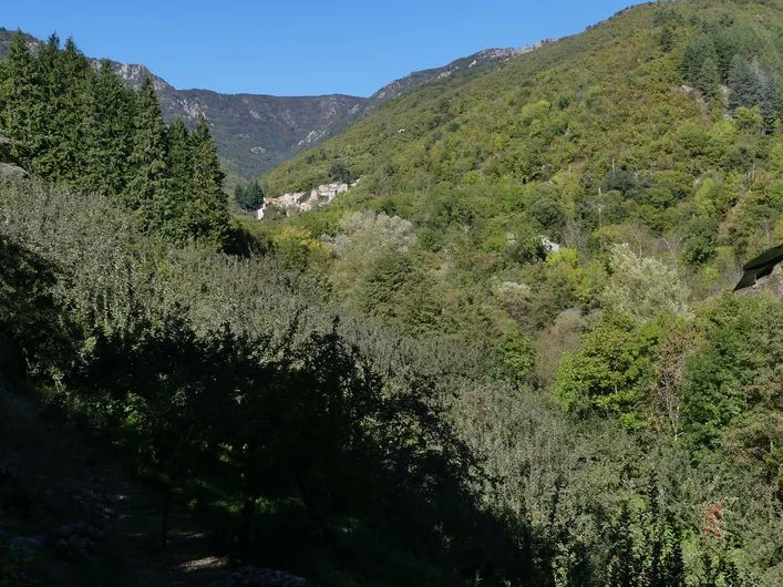 Randonnée Les serres et la vallée du Coudoulous · Arphy