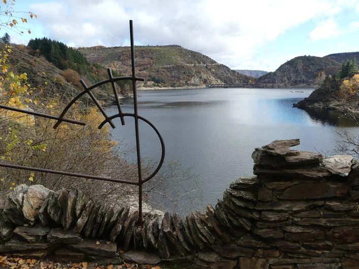 Randonnée Lac de Villefort · Villefort