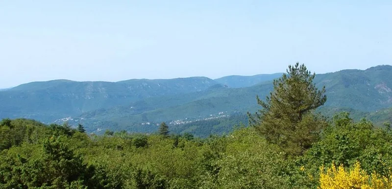 Randonnée Vers le col de Mourèzes · Le Vigan