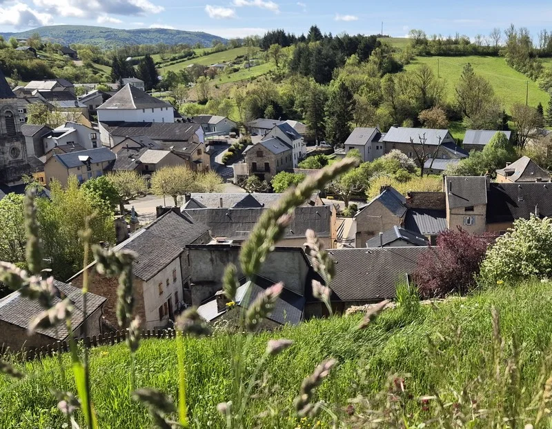 Randonnée Pradines · Lanuéjols