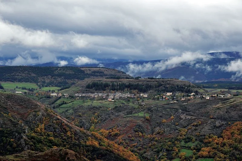 Randonnée Sentier de Barre-des-Cévennes · Barre-des-Cévennes