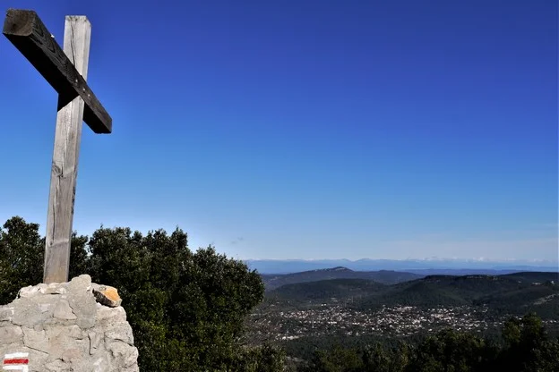 Randonnée NÉOULES - Le pilon Saint-Clément · Néoules