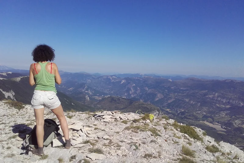 Randonnée SAINT-ÉTIENNE-LES-ORGUES - Crêtes de Lure par le Pré de Fau · Saint-Étienne-les-Orgues