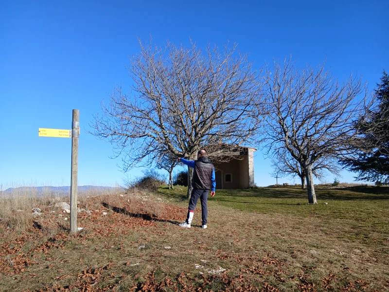Randonnée SAINT-CHRISTOL D'ALBION - Le plateau d’Albion et la chapelle Notre-Dame de Lamaron · Saint-Christol d'Albion