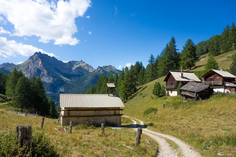 Randonnée GUILLESTRE - Cols de Bramousse et Fromage depuis Bramousse · Guillestre