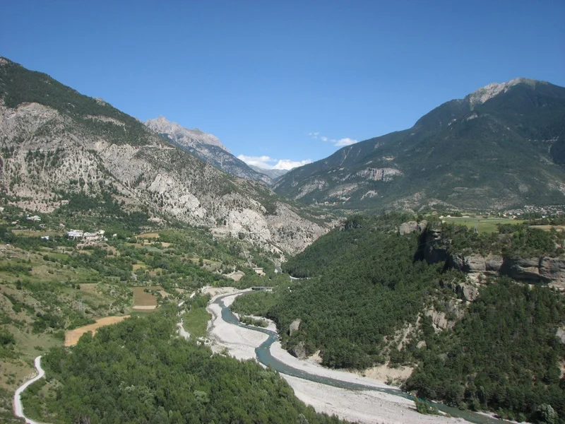Randonnée EYGLIERS - MONT-DAUPHIN - Place forte · Eygliers