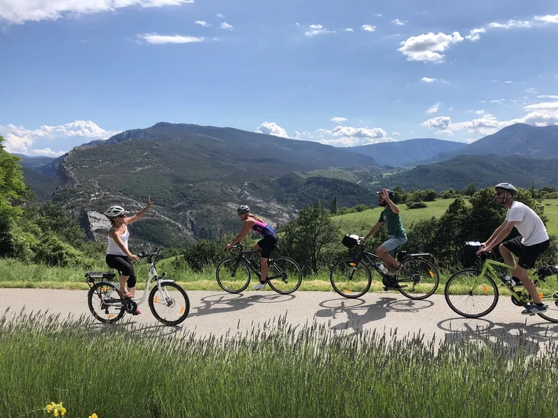Vélo de route LA PALUD-SUR-VERDON - La vallée du Bau · La Palud-sur-Verdon