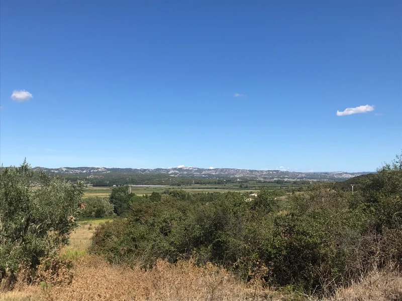 Vélo de route LE PARADOU - Le tour du Marais des Baux à vélo · Paradou
